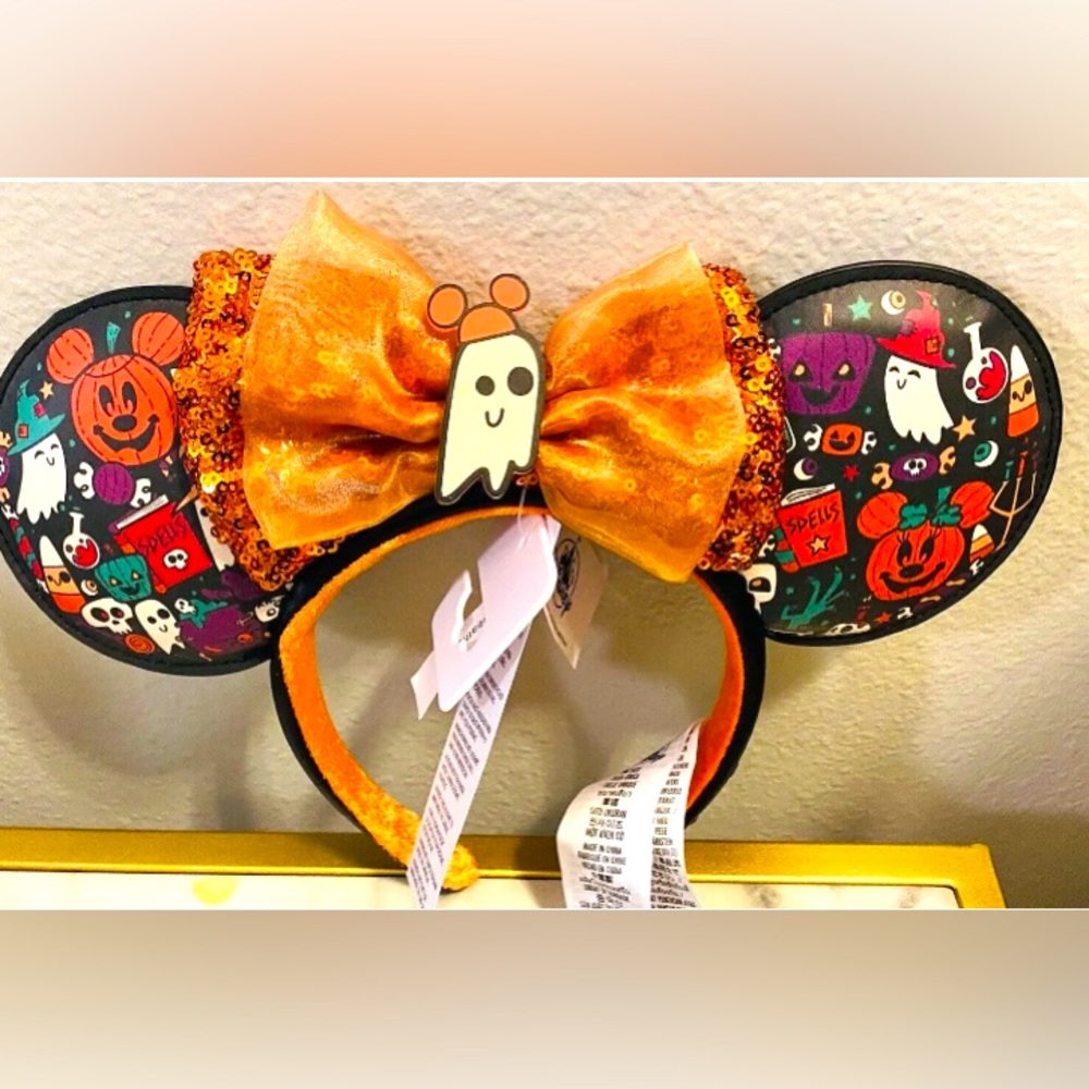 NWT Disney Parks Minnie Halloween Ghost Bow Ears Headband